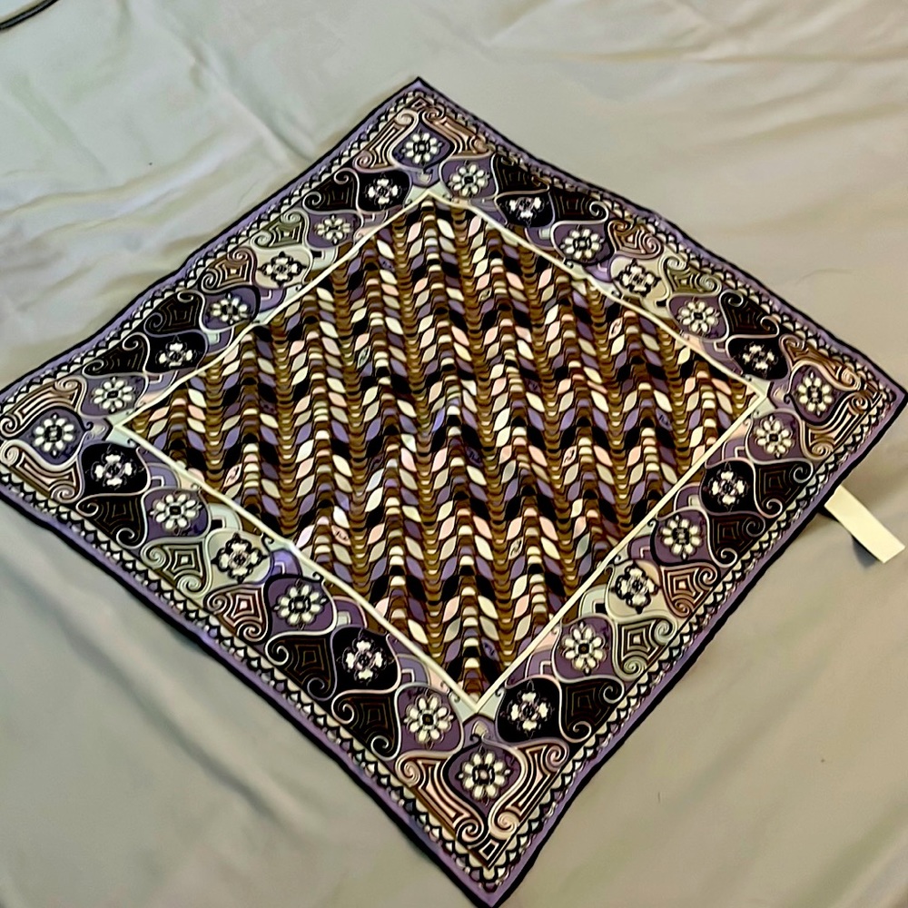 Emilio Pucci 100% silk scarf
